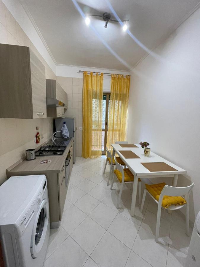 Valentina House Apartment Napoli Bagian luar foto
