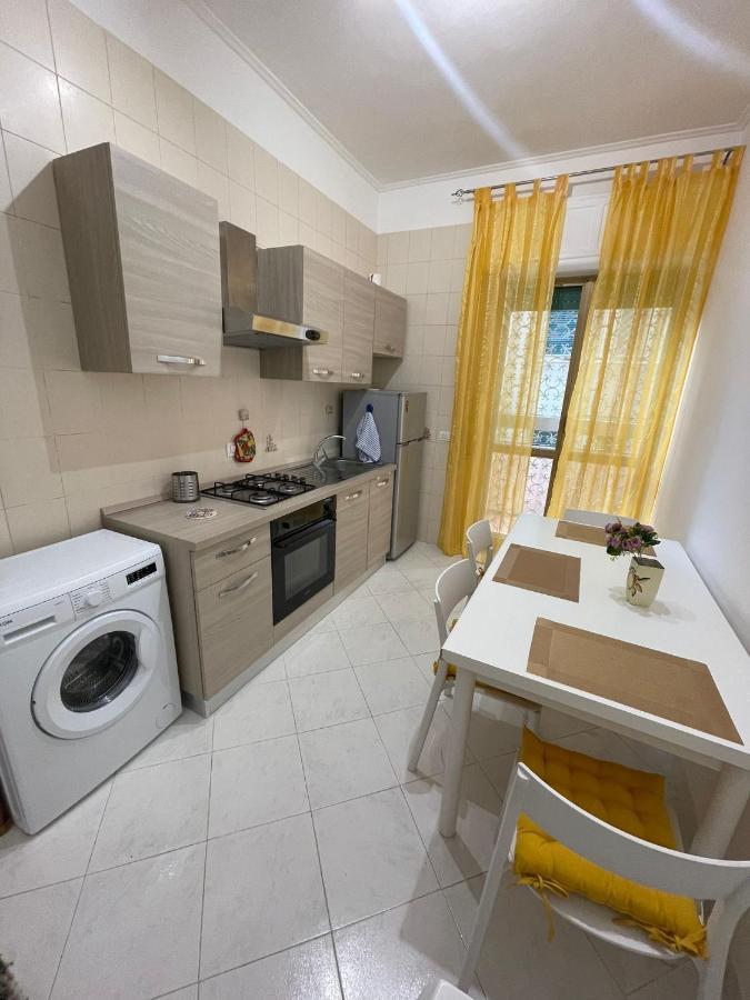 Valentina House Apartment Napoli Bagian luar foto