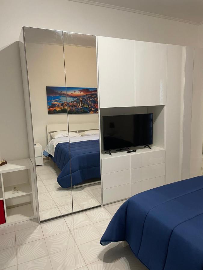 Valentina House Apartment Napoli Bagian luar foto